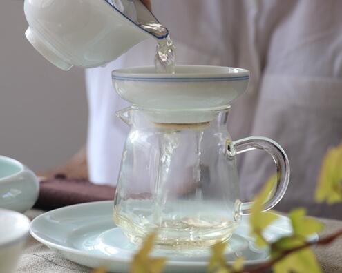铁观音是红茶还是绿茶：属于乌龙茶类