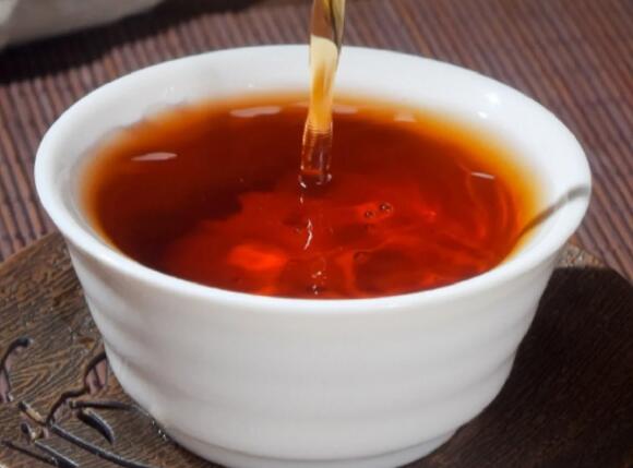 普洱茶的功效与作用介绍 普洱茶的副作用